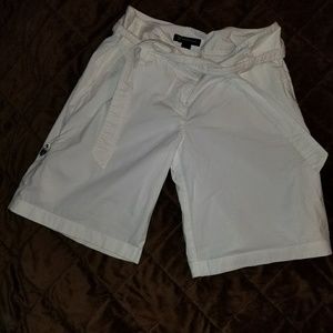 White shorts with belt